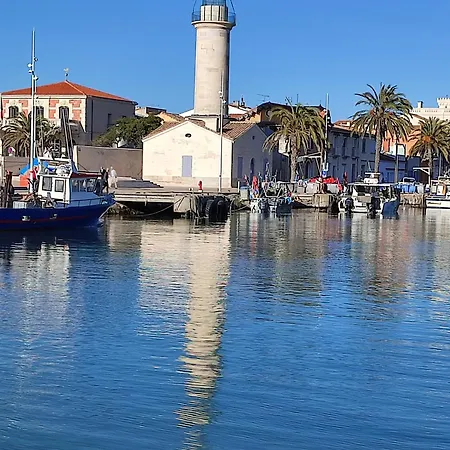 T1 Dans Immeuble Sur Апартаменты Ле-Гро-дю-Руа