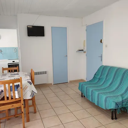 T1 Dans Immeuble Sur *