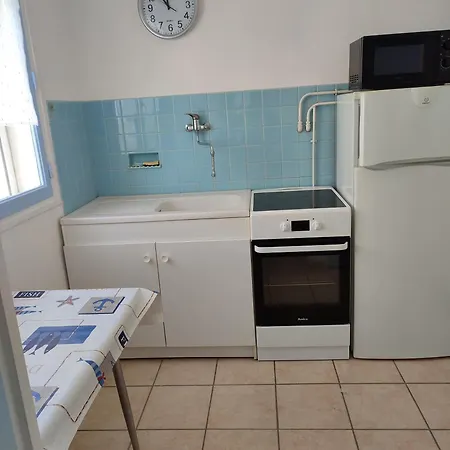 شقة T1 Dans Immeuble Sur