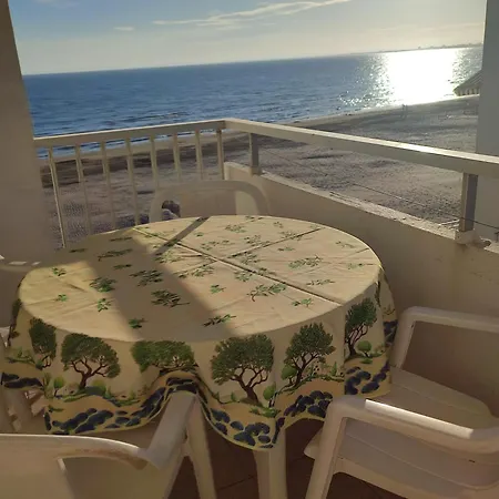 T1 Dans Immeuble Sur *