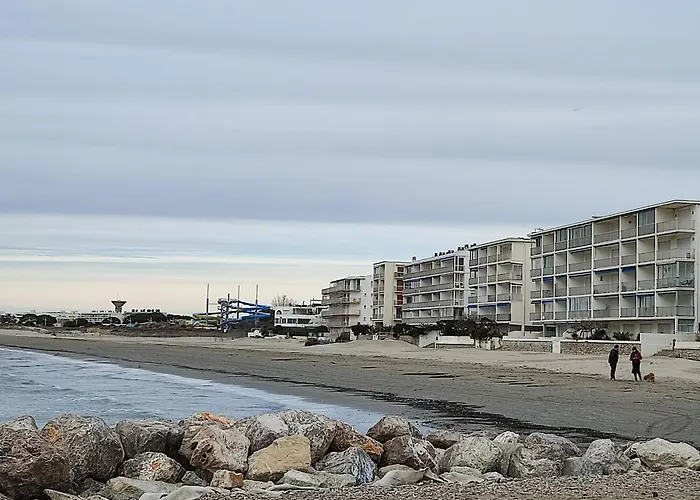 Апартаменты T1 Dans Immeuble Sur